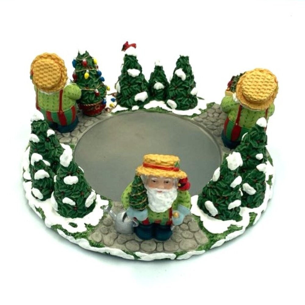 The White Barn Candle Co Christmas‎ Candle Holder Santas & Xmas Trees